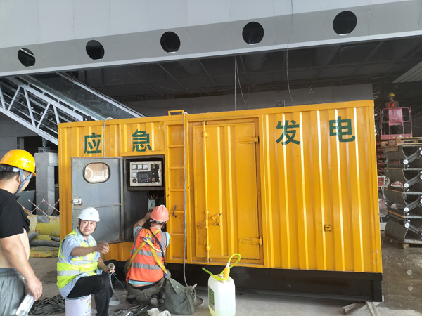 桐乡怎样判断空气滤清器是否需要更换？